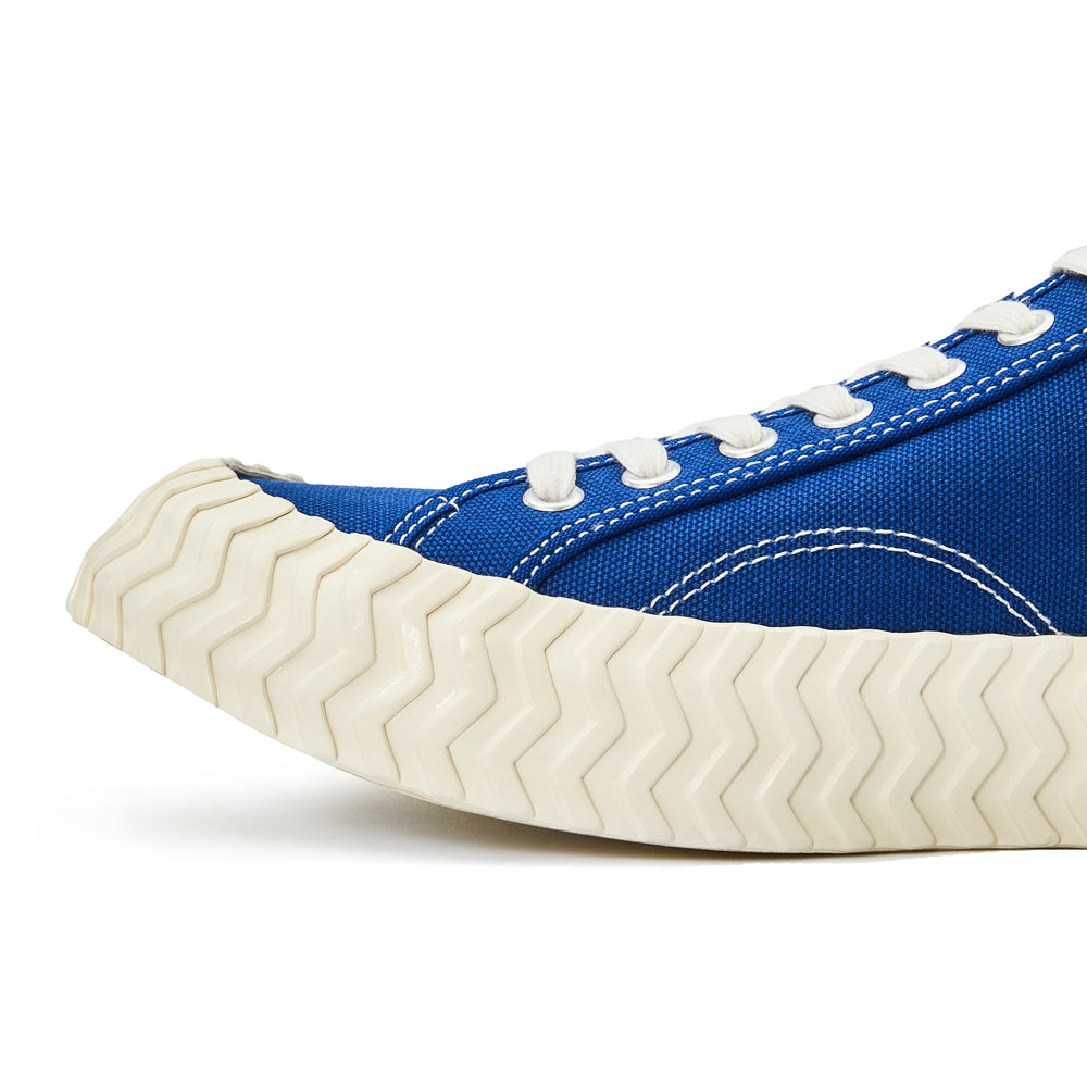 Bolt Layer Blue